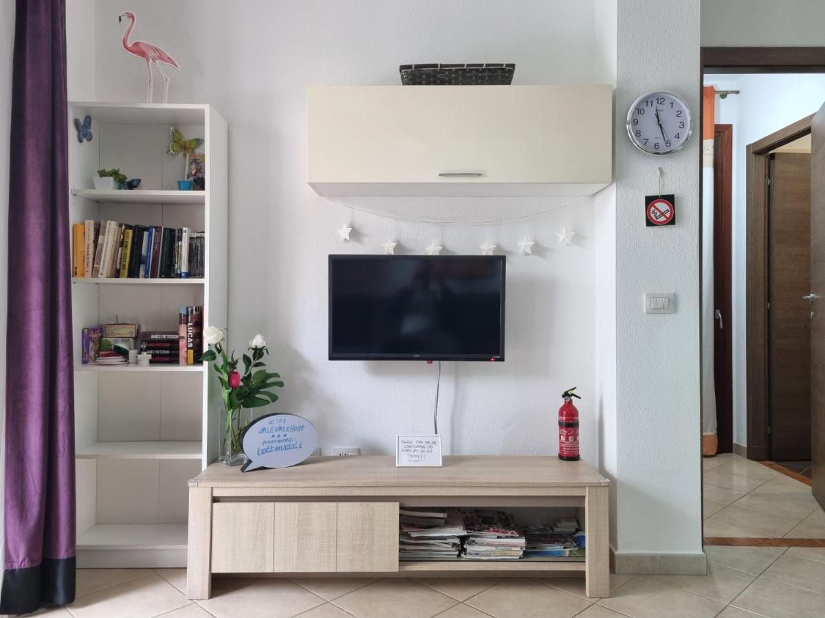 אולביה Valevalehome - Home Gallery With Fully Equipped Kitchen, Reserved Parking, Big Garden מראה חיצוני תמונה
