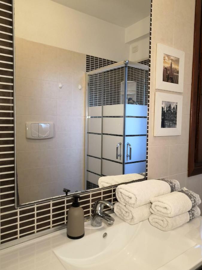 אולביה Valevalehome - Home Gallery With Fully Equipped Kitchen, Reserved Parking, Big Garden מראה חיצוני תמונה